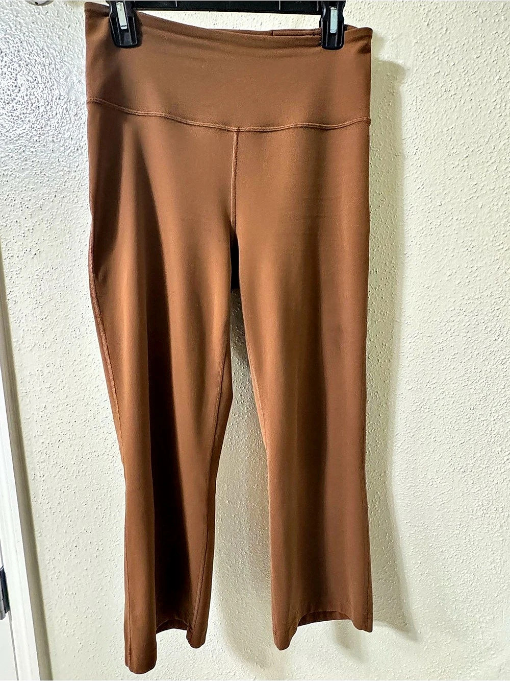 lululemon Groove Super-High-Rise Crop 23" Brown Leggings Size 8